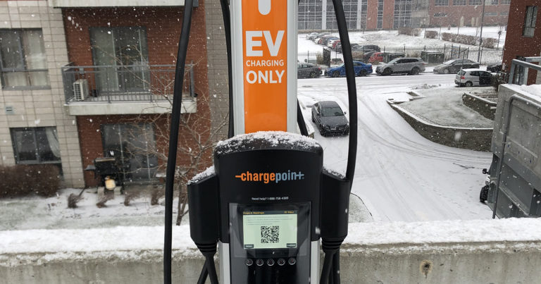 borne de recharge chargepoint