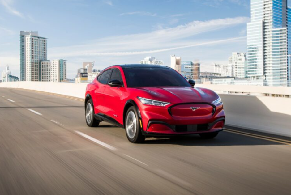 mustang mach-e rouge 2021