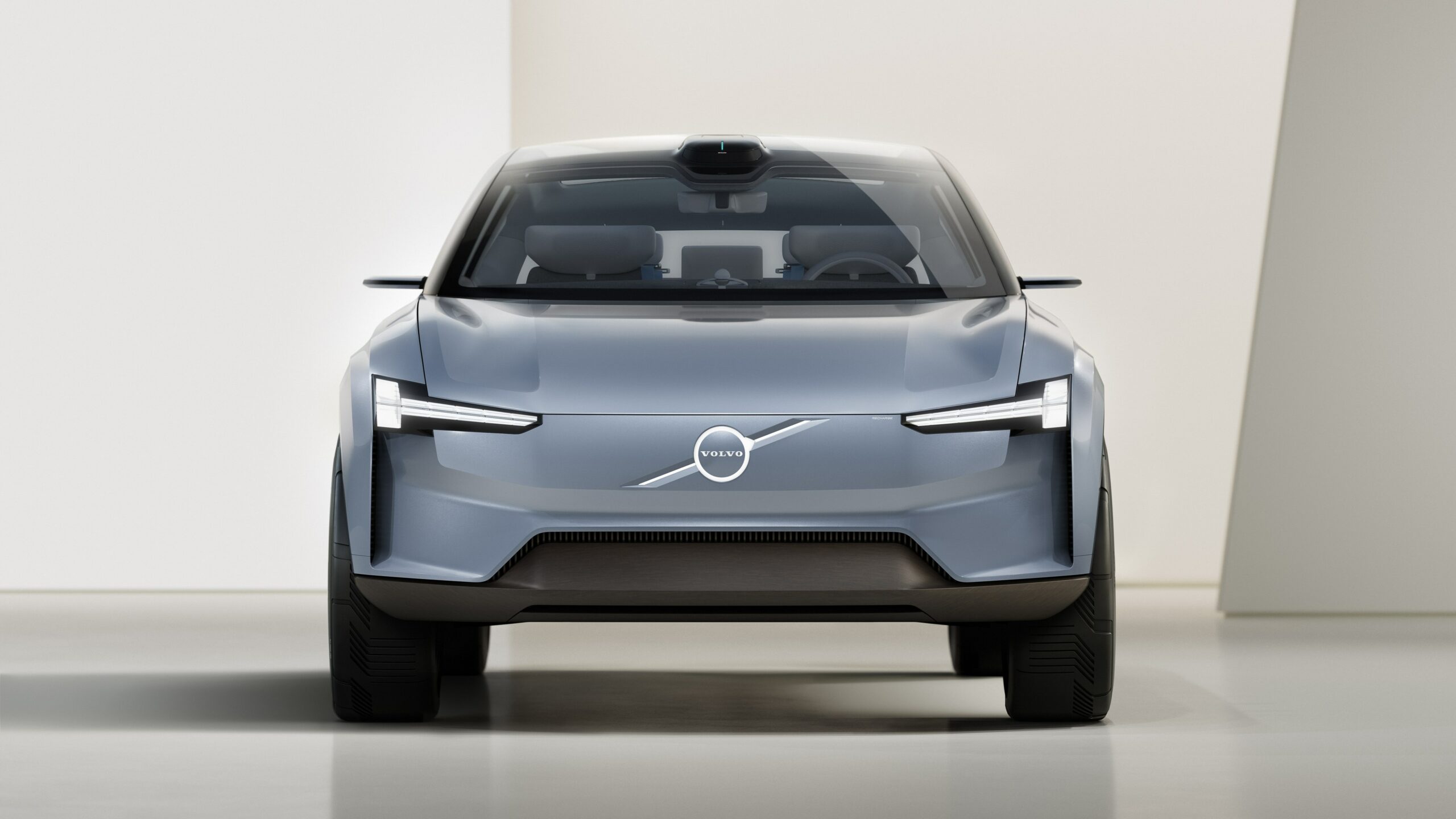 volvo xc100
