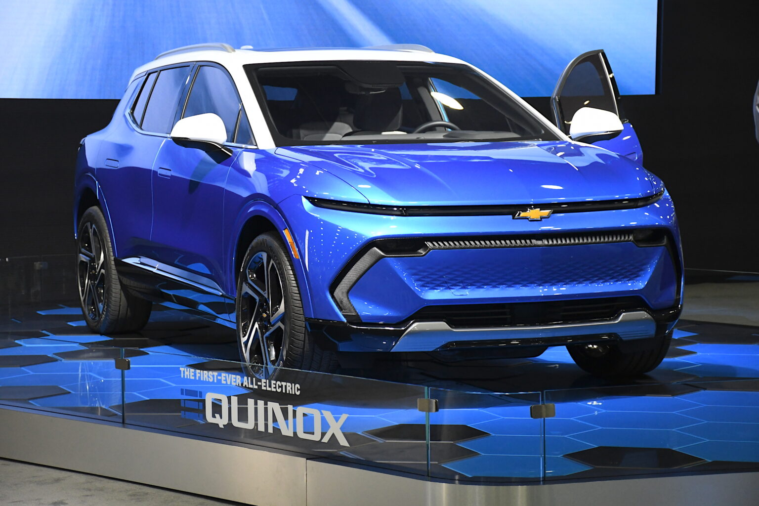 equinox-ev