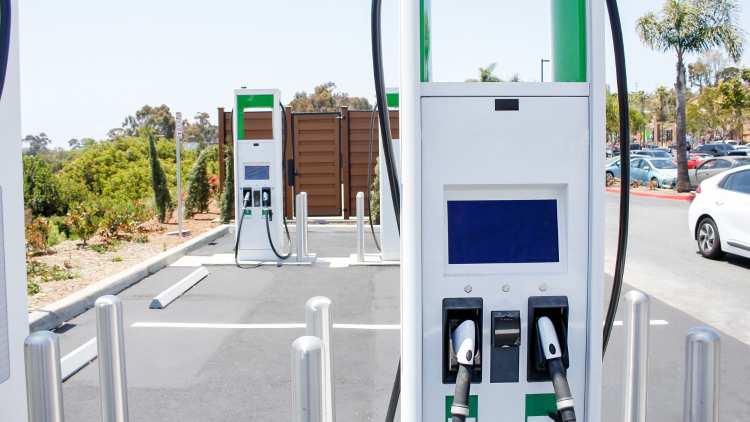 bornes-niveau-3-stationnement