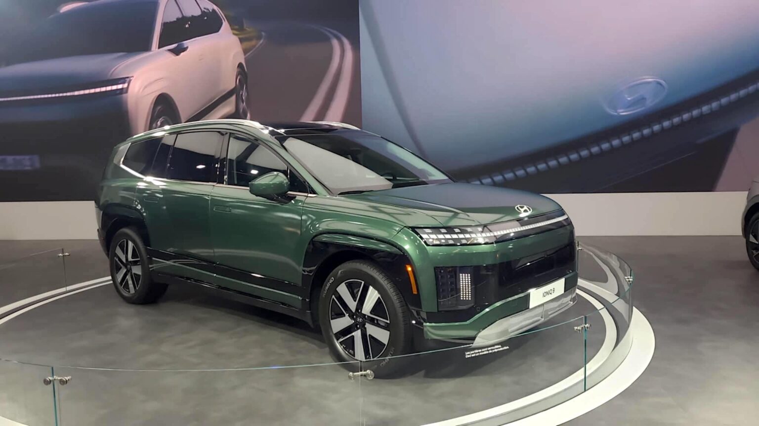 Hyundai-Ioniq-9